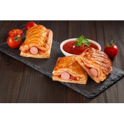 Feuilletés hot dog ketchup surgelés 70g x60 – snack feuilleté prêt à cuire